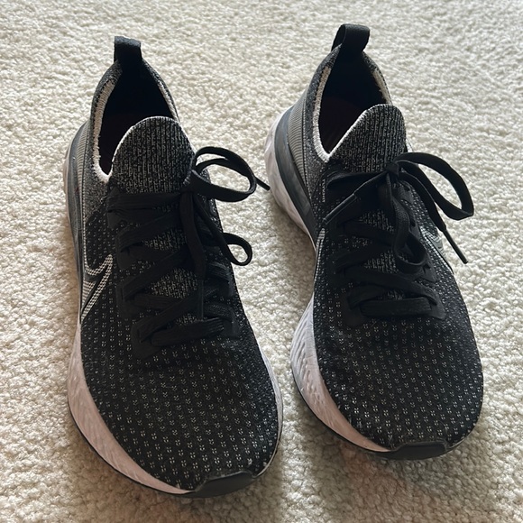 Women’s Nike React Infinity Run size 8 - Picture 1 of 6